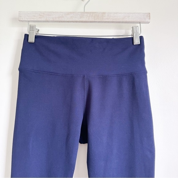 Fabletics Blue Booty Boost 7/8 Leggings sz Small - Picture 7 of 11